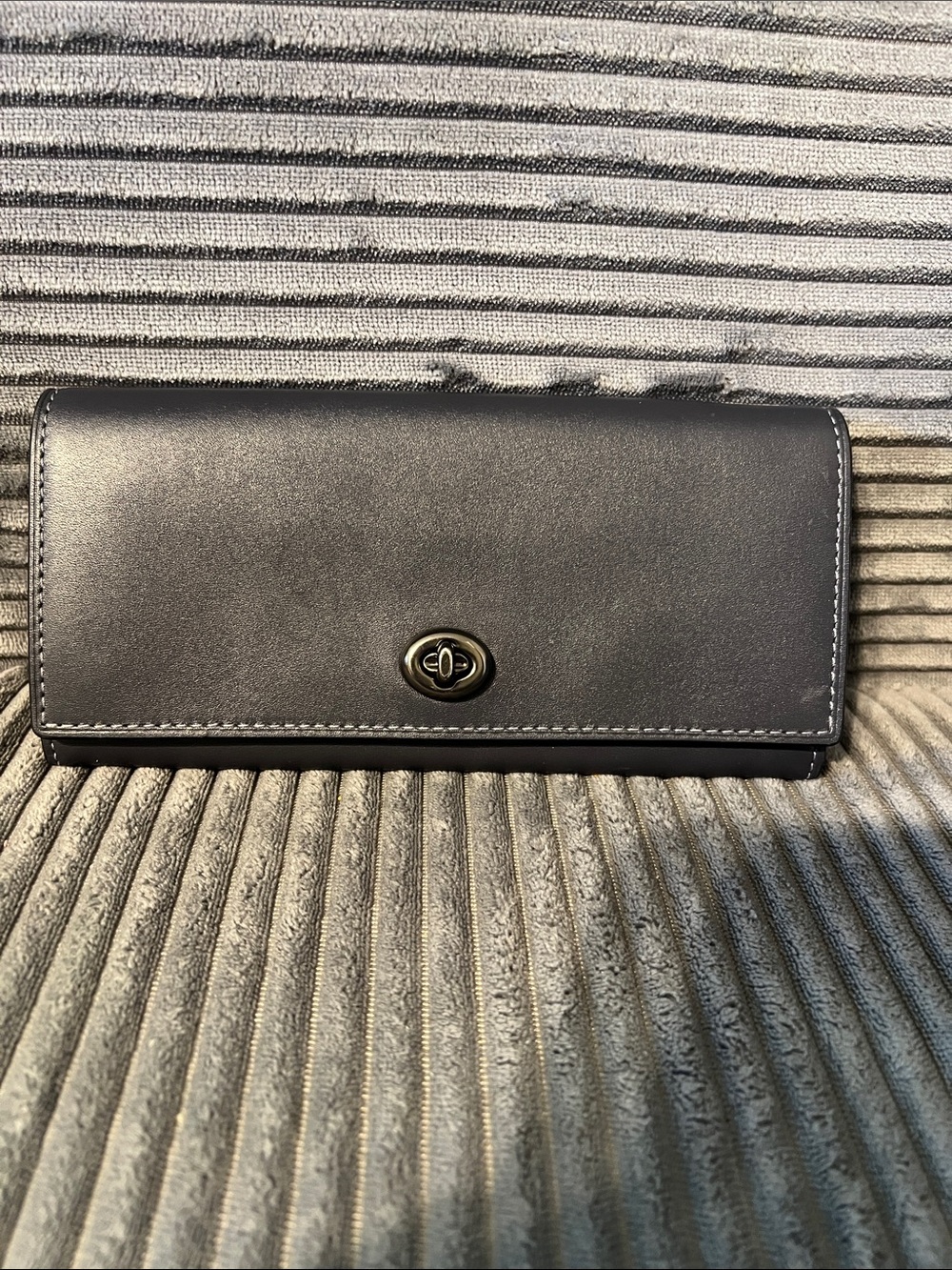COACH Grey  Leather  Slim Turnlock Envelope Flap Women's Wallet